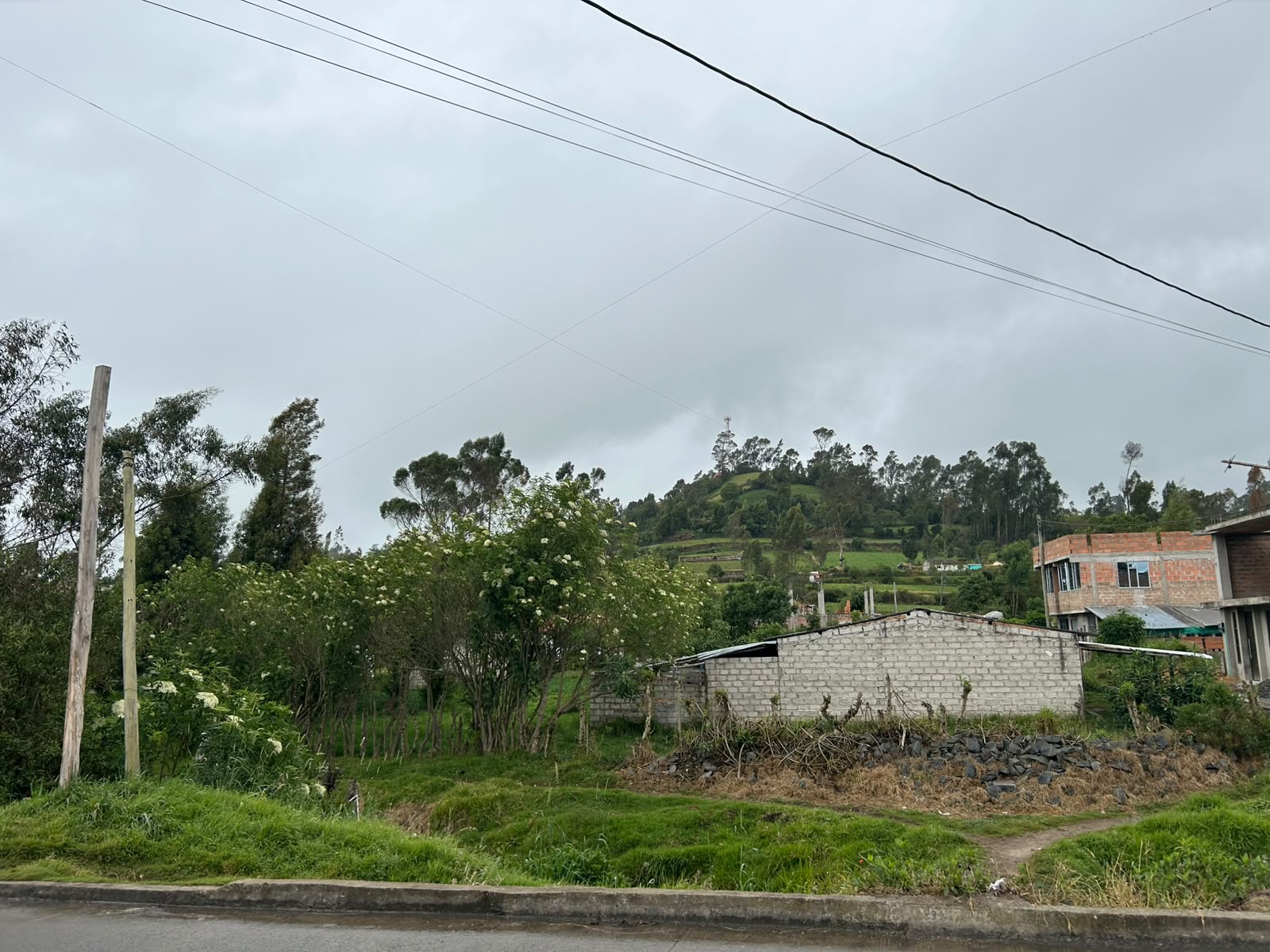 LOTE BARRIO MIRAFLORES
